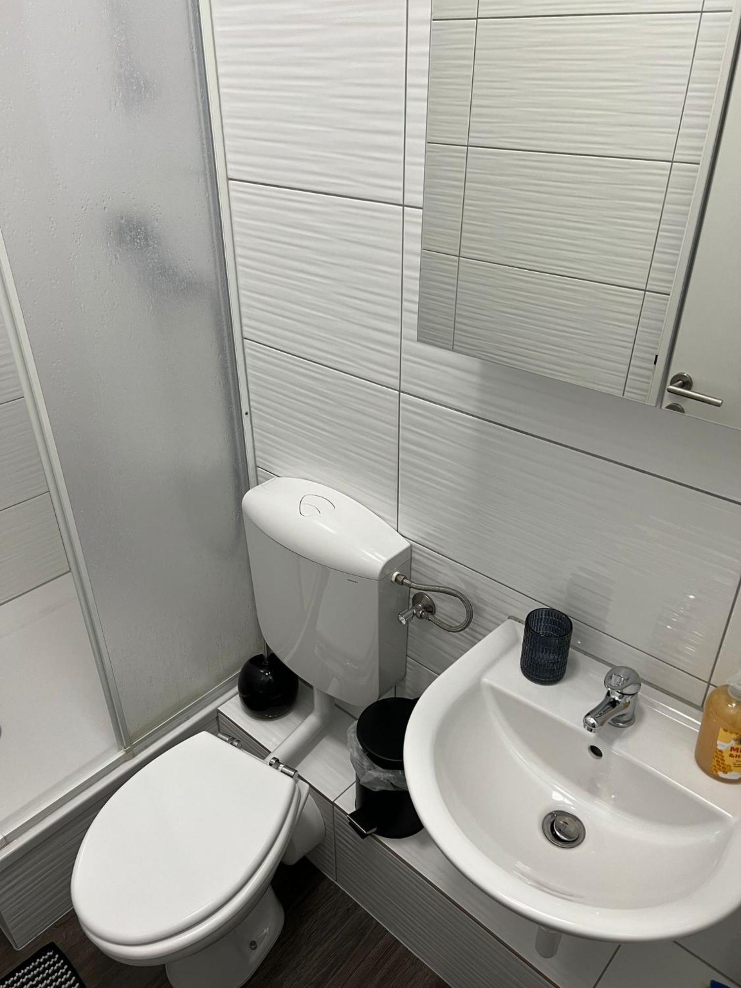 Apartments Im Herzen Von Велберт Екстериор снимка